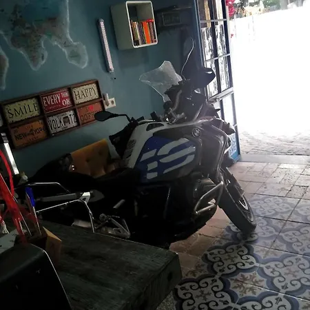 Δωμάτια σε οικογενειακή κατοικία 5roomspansiyon