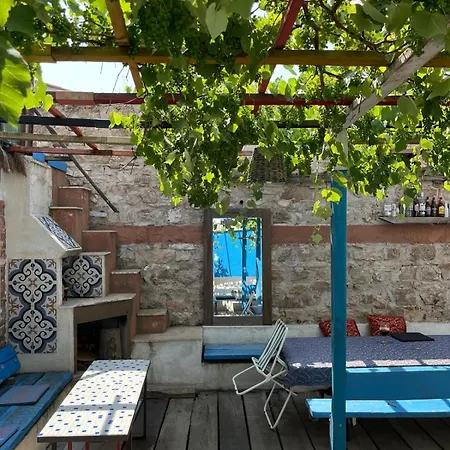 Δωμάτια σε οικογενειακή κατοικία 5roomspansiyon *
